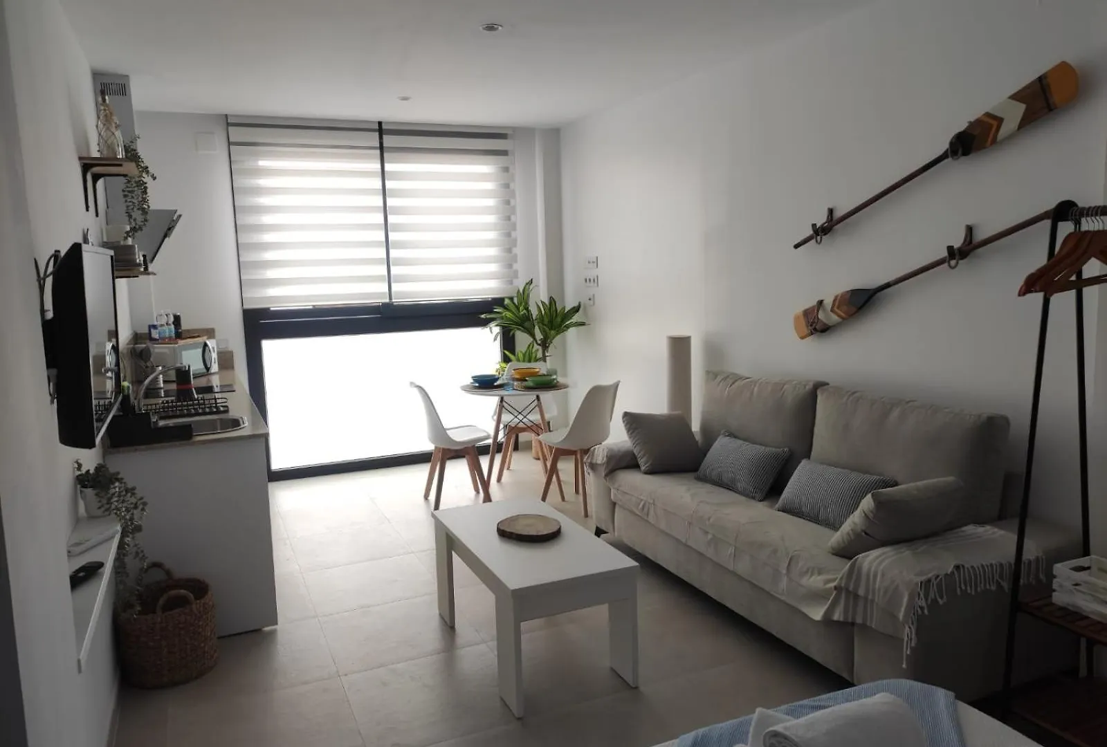 Estudio Nuevo Amanecer Tarifa Spain